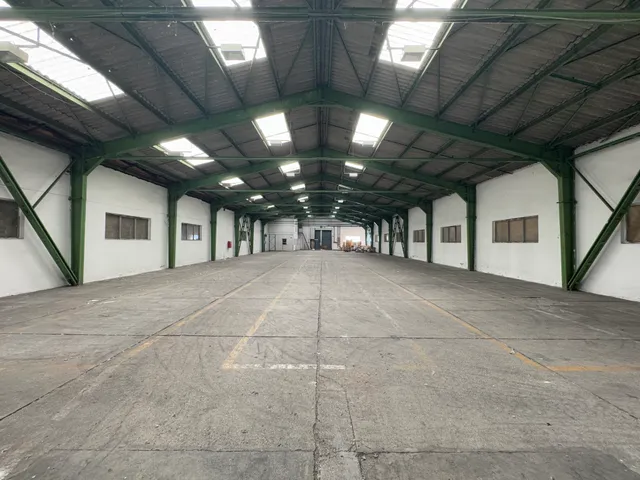 Kiadó kereskedelmi és ipari ingatlan Nyergesújfalu 455 nm