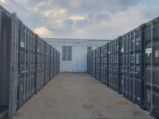 Kiadó kereskedelmi és ipari ingatlan Budapest XX. kerület, Pacsirtatelep 30 nm