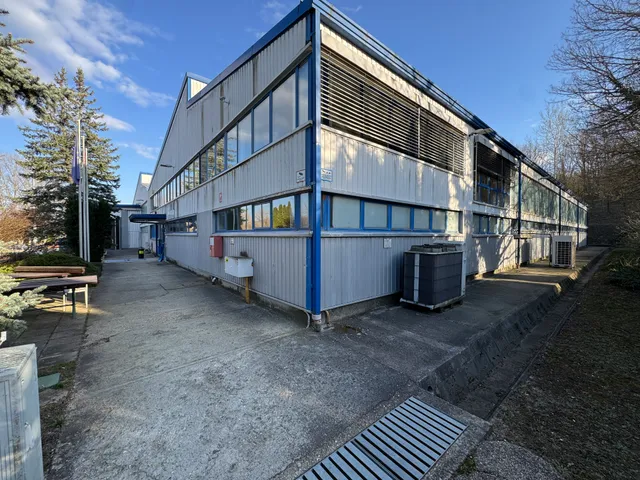 Kiadó kereskedelmi és ipari ingatlan Pilisszentiván 2825 nm