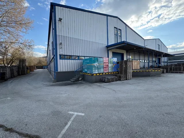 Kiadó kereskedelmi és ipari ingatlan Zsámbék 5175 nm