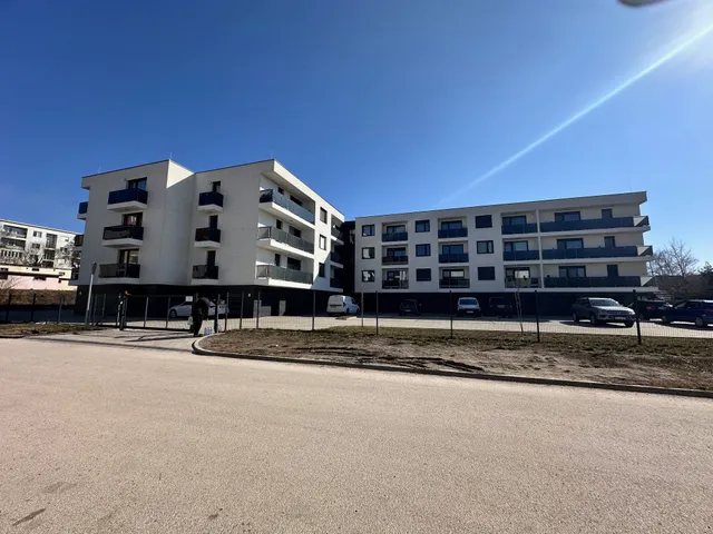 Eladó lakás Tatabánya, Újtelep 55 nm