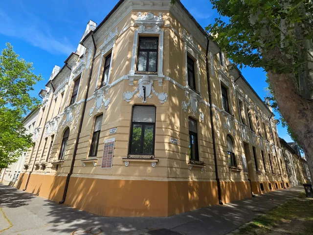 Eladó lakás Kaposvár, Belváros 116 nm