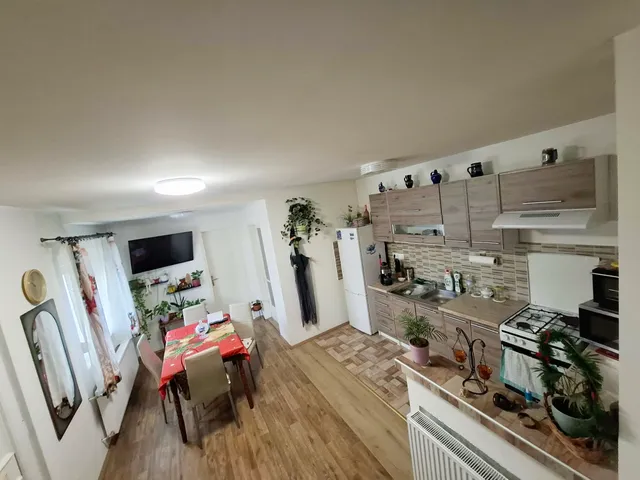 Eladó ház Jákó 165 nm