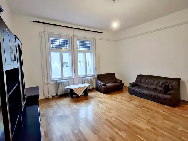 Kiadó lakás Kaposvár, Belváros 52 nm