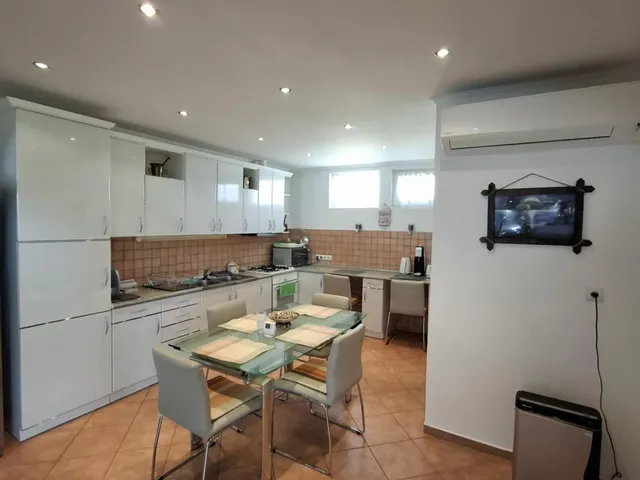 Eladó ház Taszár 160 nm