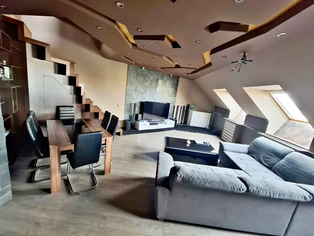 Eladó lakás Kaposvár, Belváros 81 nm