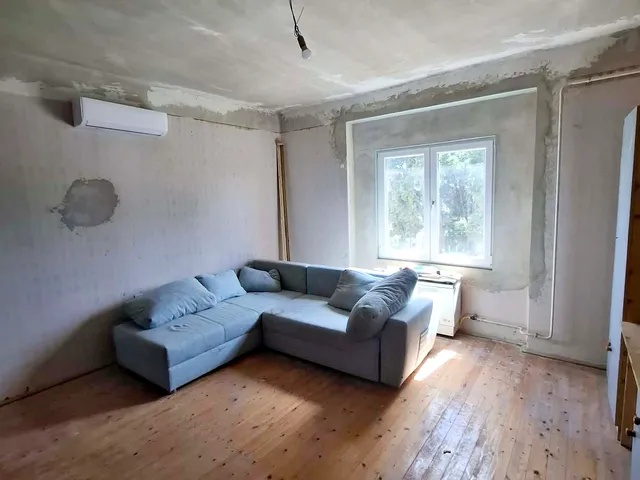 Eladó ház Csoma 98 nm