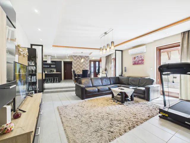 Eladó ház Hajdúszoboszló 183 nm