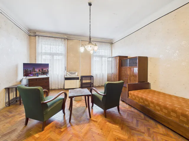 Eladó lakás Budapest VI. kerület 70 nm