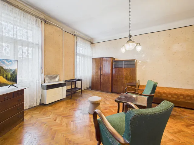 Eladó lakás Budapest VI. kerület, Szondi u.  70 nm