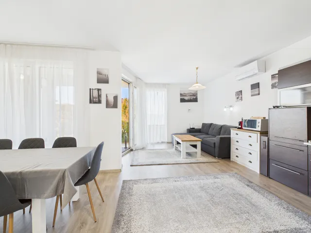 Eladó lakás Balatonboglár, Jankovichtelep 86 nm