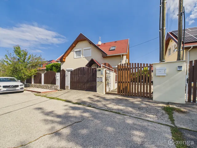 Eladó lakás Szentendre, Izbég 111 nm