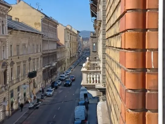 Eladó lakás Budapest VI. kerület 104 nm