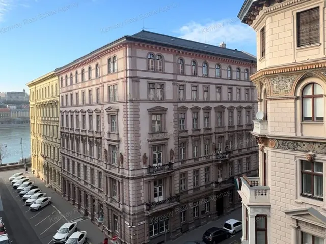 Eladó lakás Budapest V. kerület 70 nm