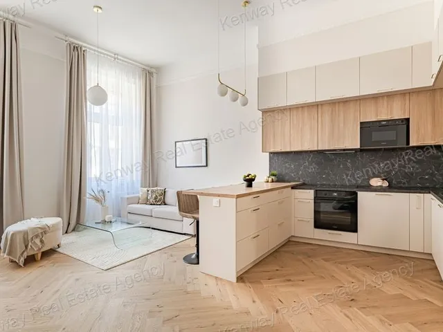 Eladó lakás Budapest I. kerület 92 nm