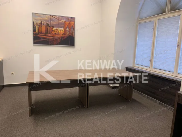 Kiadó lakás Budapest V. kerület 264 nm