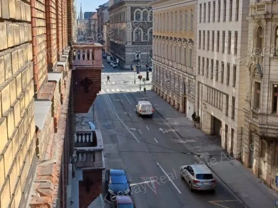 Eladó lakás Budapest VI. kerület 104 nm