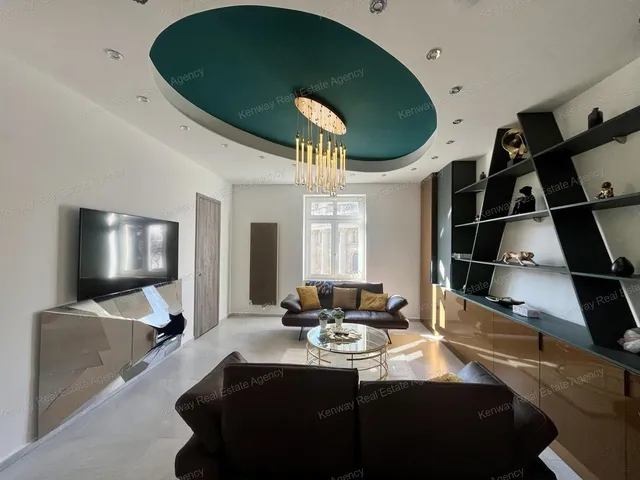 Eladó lakás Budapest VI. kerület 100 nm