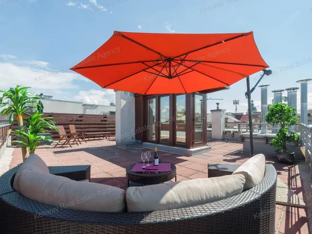 Eladó lakás Budapest VI. kerület 97 nm