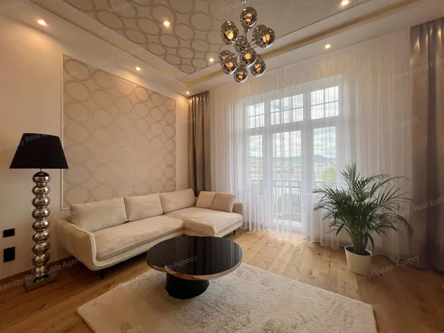 Eladó lakás Budapest V. kerület 71 nm