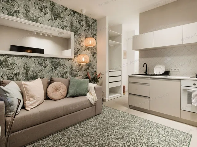 Eladó lakás Budapest VI. kerület 150 nm