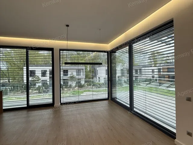 Eladó lakás Budapest III. kerület 96 nm