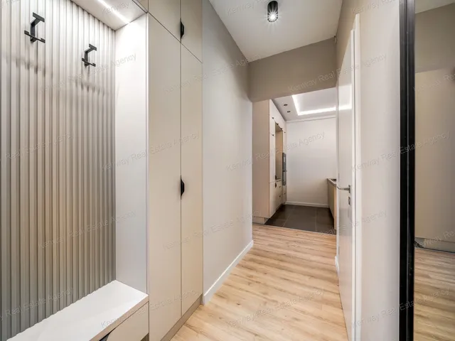 Eladó lakás Budapest VI. kerület 80 nm