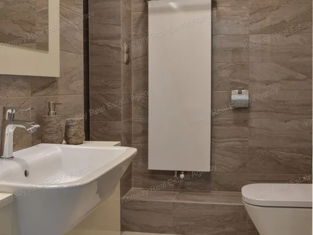 Eladó lakás Budapest V. kerület 88 nm