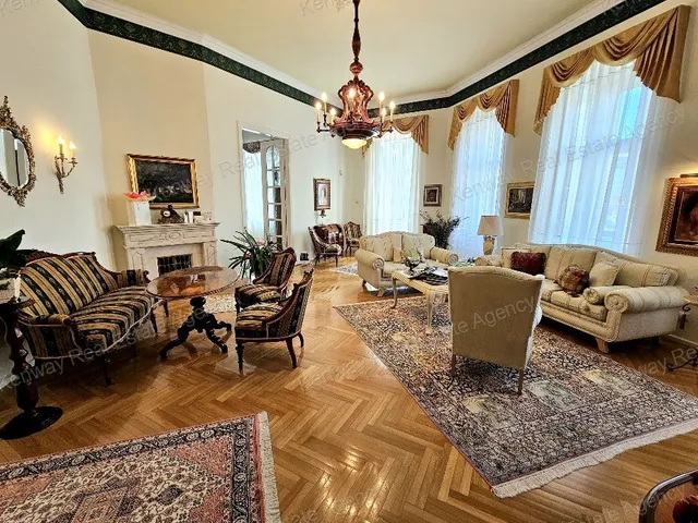 Eladó lakás Budapest VI. kerület 145 nm