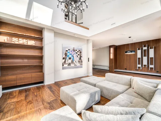 Eladó lakás Budapest V. kerület 163 nm