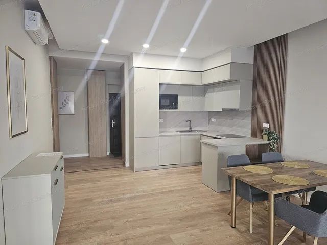 Eladó lakás Budapest VI. kerület 82 nm