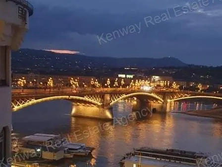 Eladó lakás Budapest XIII. kerület 100 nm