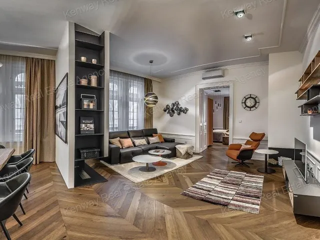 Kiadó lakás Budapest VI. kerület 121 nm