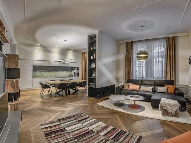 Kiadó lakás Budapest VI. kerület 121 nm