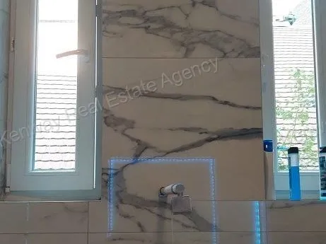 Eladó lakás Budapest VI. kerület 52 nm