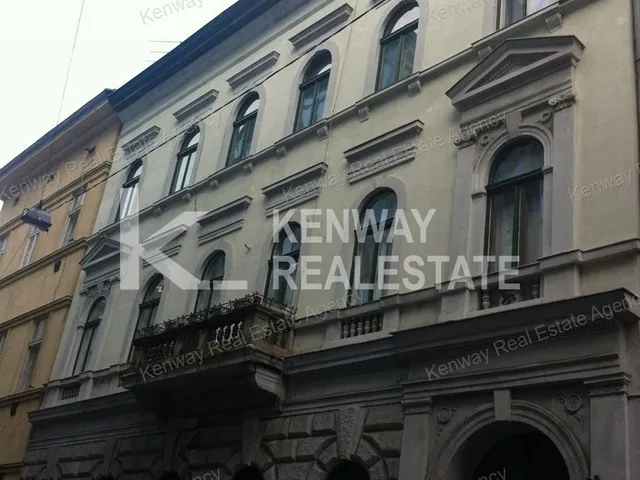 Eladó lakás Budapest VI. kerület 1 nm