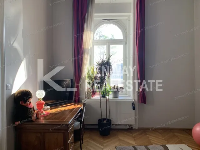 Eladó lakás Budapest I. kerület 101 nm