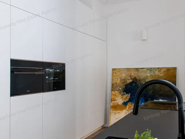 Eladó lakás Budapest VI. kerület 126 nm