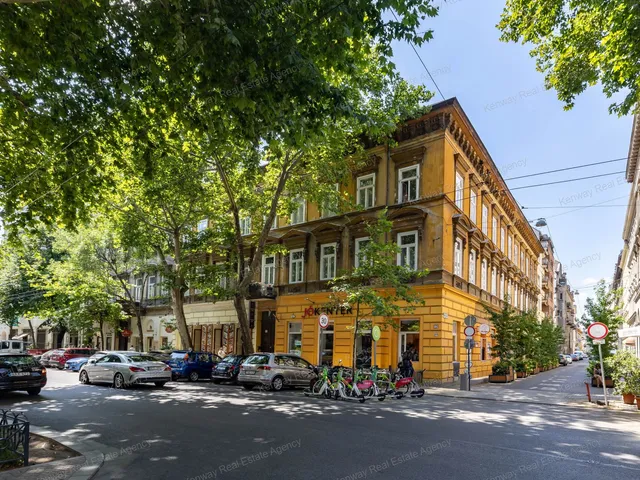 Eladó lakás Budapest VI. kerület, Nagymező utca 67 nm