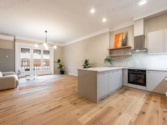 Eladó lakás Budapest VII. kerület, Belső-Erzsébetváros 91 nm