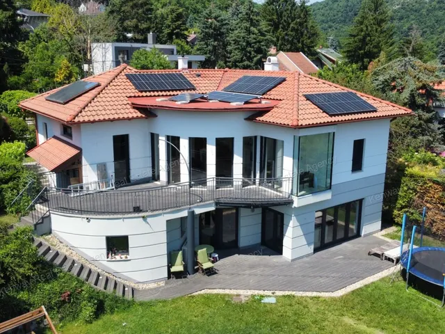 Eladó ház Budapest II. kerület 260 nm