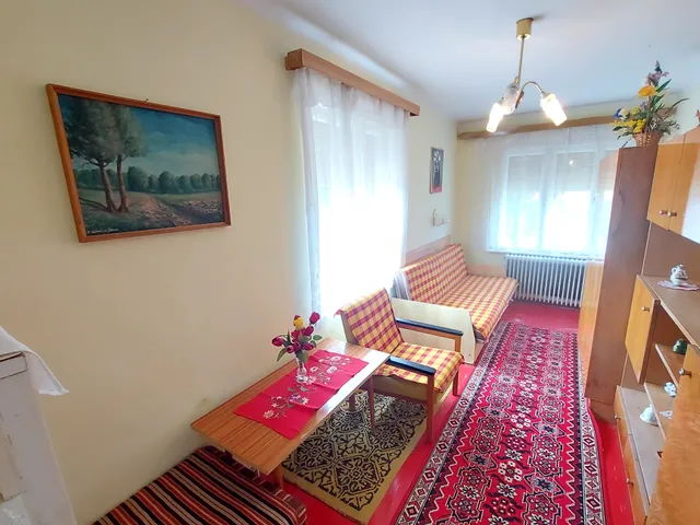 Eladó ház Hollád 85 nm