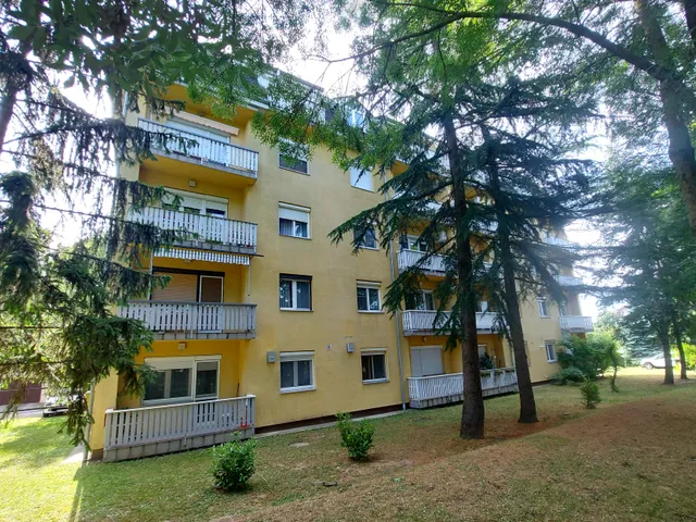 Eladó lakás Hévíz, Szabó Lőrinc 64 nm