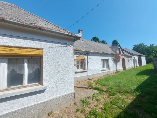 Eladó ház Sümegprága 70 nm