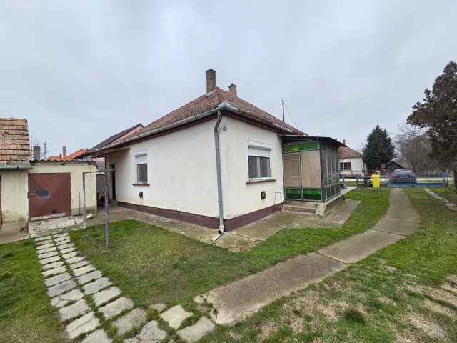 Eladó ház Balatonszentgyörgy 90 nm