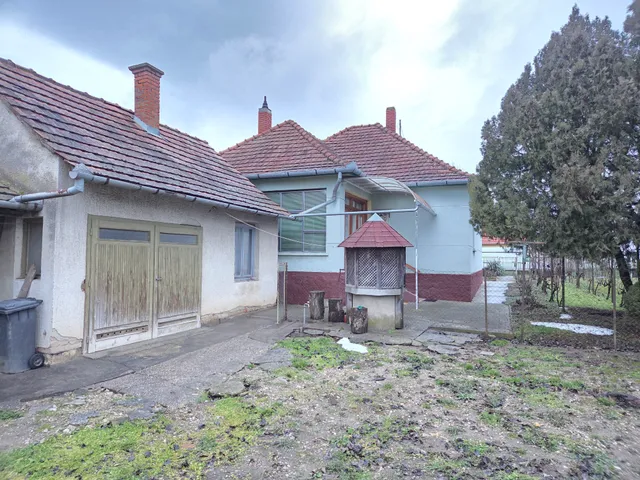 Eladó ház Pacsa 90 nm