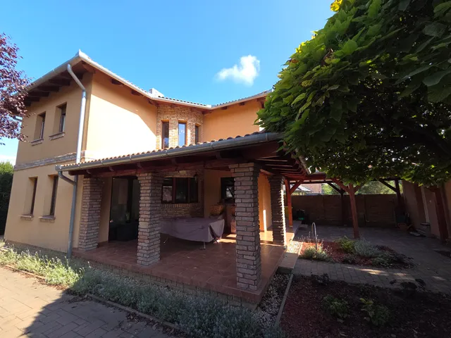 Eladó ház Ordacsehi 125 nm