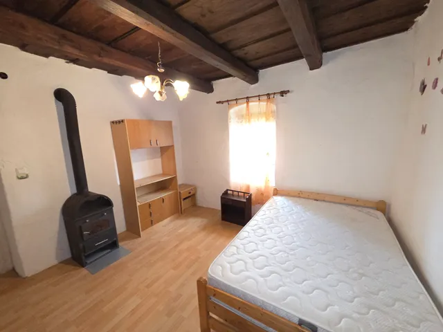 Eladó ház Hollád 90 nm