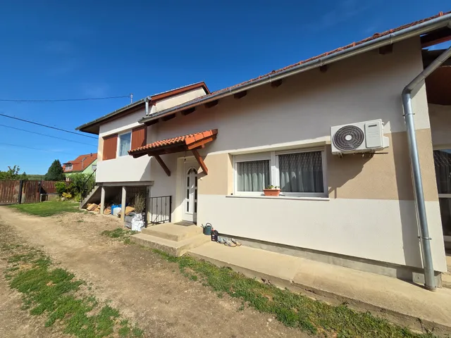 Eladó ház Nemesbük 110 nm