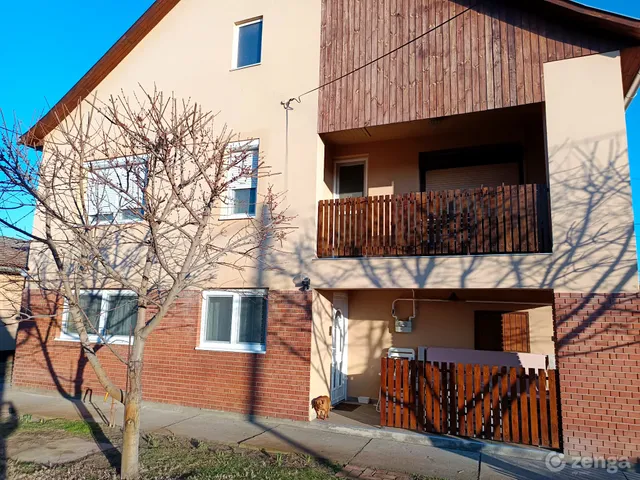 Eladó ház Ruzsa, Szegedi út 165 nm